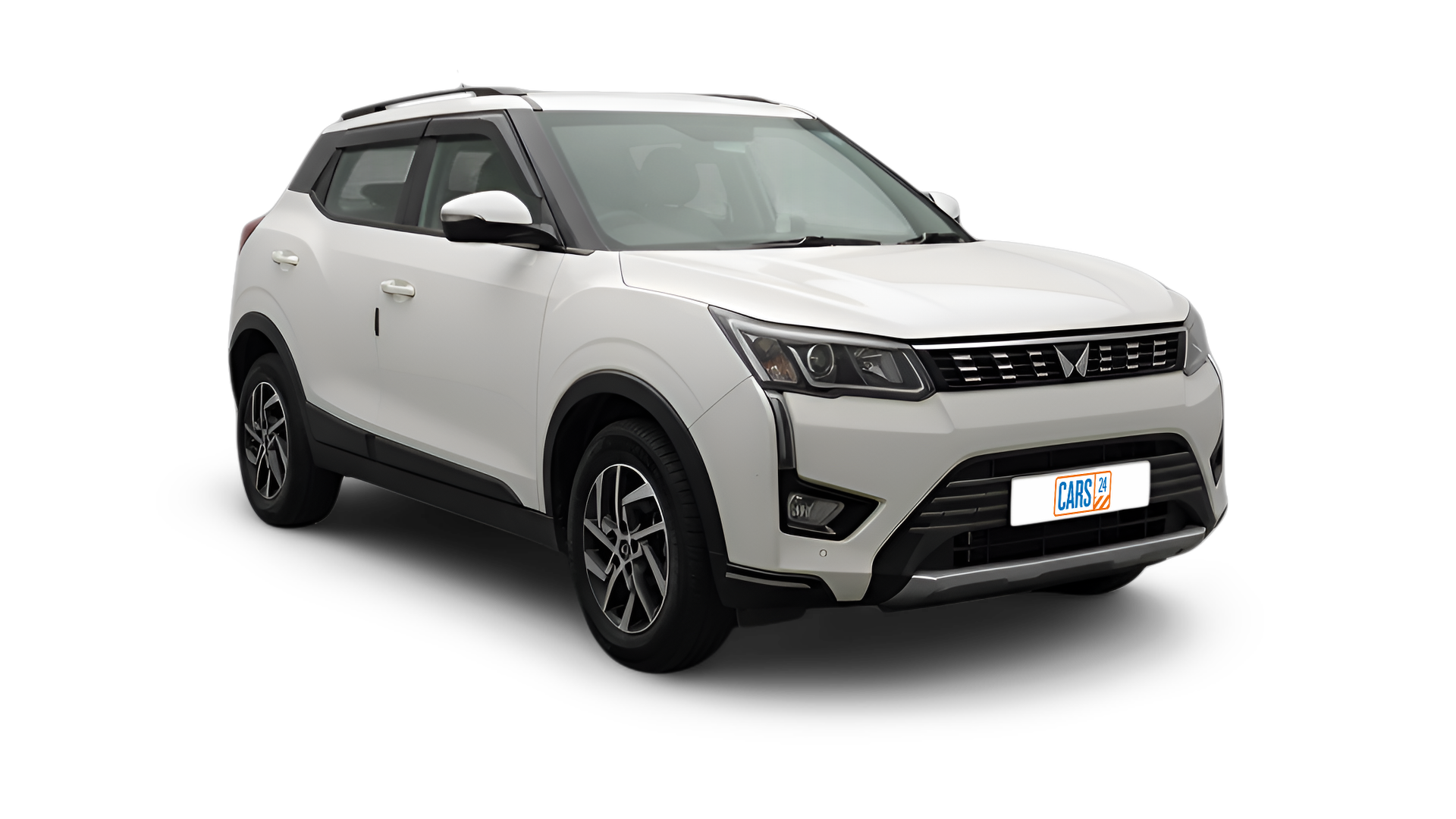 2023 Mahindra XUV300 - SUV - Petrol - Automatic - ₹10.50 lakh